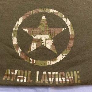 Avril Lavigne concert tshirt vintage
